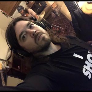 Meet your Posher, Nightlife